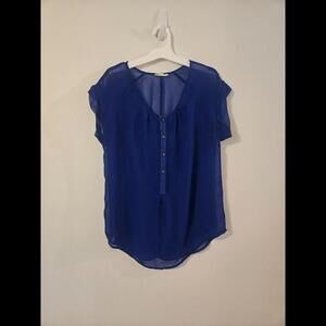 Thyme and Honey Blue Short Sleeve Round Neck Blouse Woman's Large